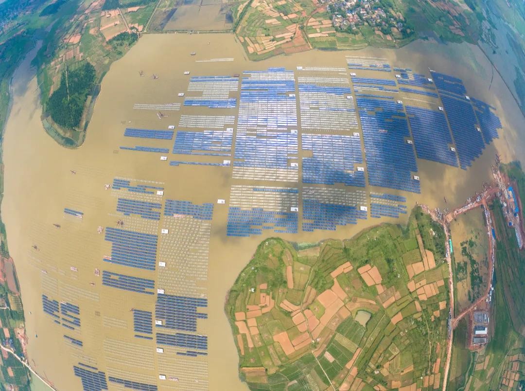 750 MW! www.pa.com Won the Entrusted Maintenance Project for PV Plants of China Huadian Corporation